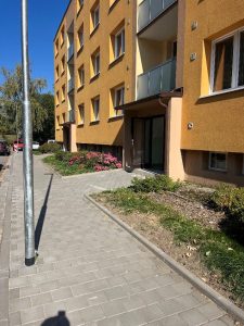 Rekonstrukce chodníku Mendlova ulice (1)